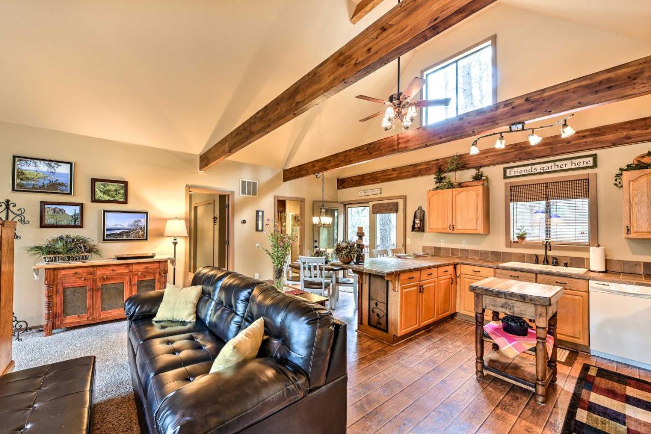 Prescott Cabin With Beautiful Forest Views And Deck! Exterior photo